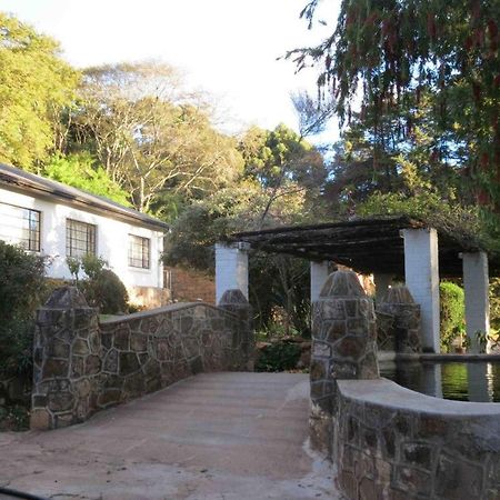 Rhodes Nyanga Hotel Juliasdale Buitenkant foto