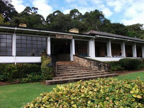 Rhodes Nyanga Hotel Juliasdale Buitenkant foto